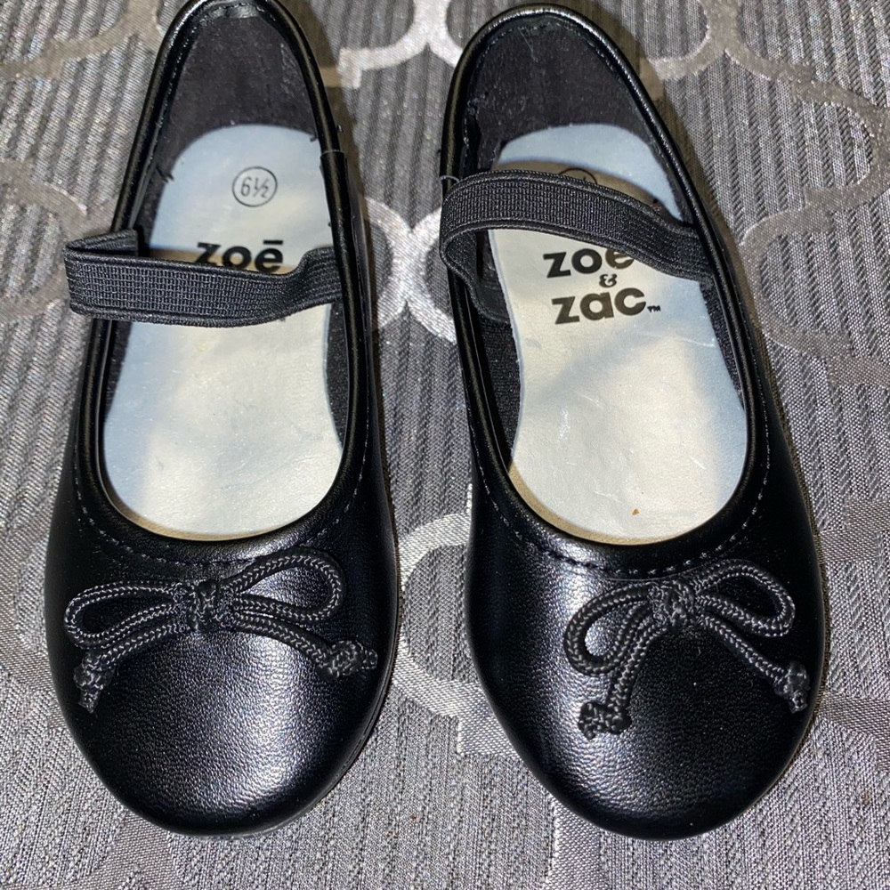 SHOES  SIZE 61/2